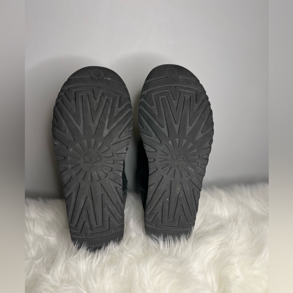 Ugg Australia classic boot black size US 9 - Picture 4 of 6